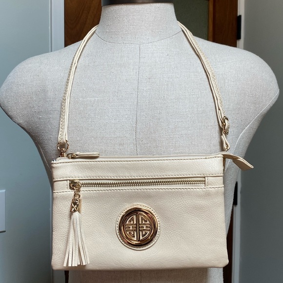 Handbags - Elegant vintage  Cream Shoulder Bag